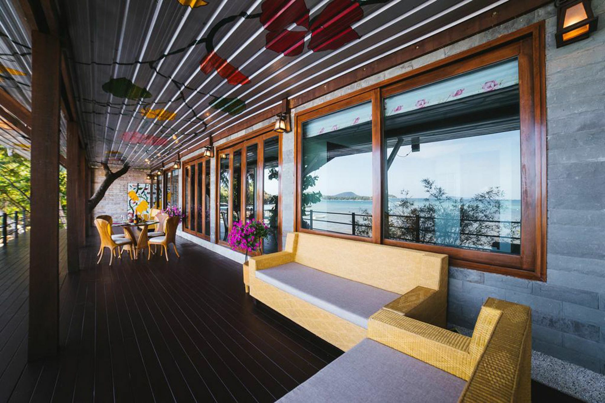Rawai View Beachfront ภายนอก รูปภาพ